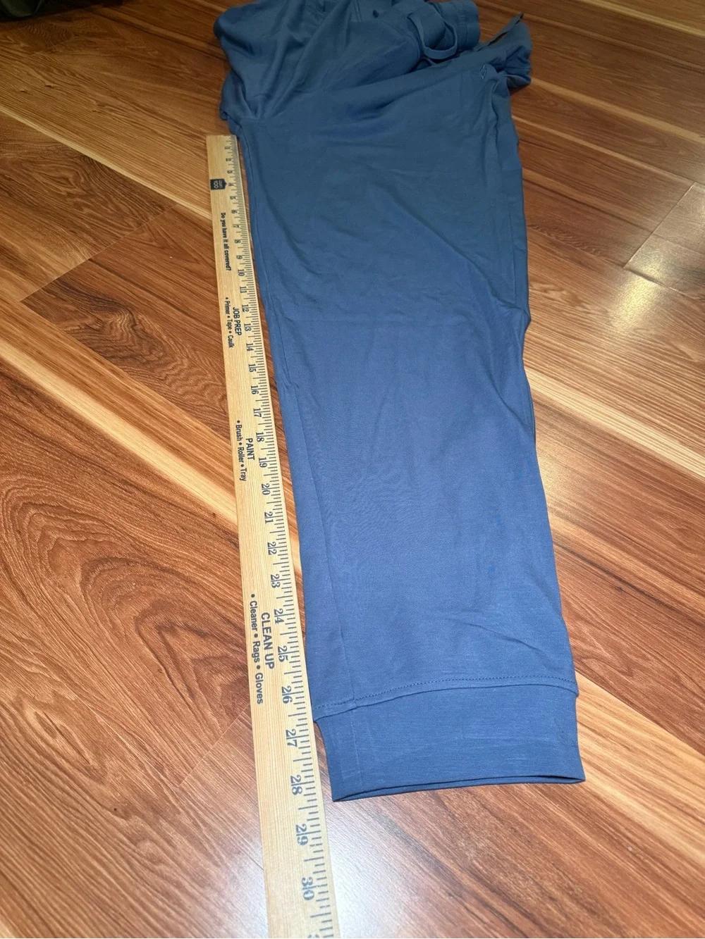 Cozy Earth Men’s Ultra Soft Bamboo Drawstring Jogger Pants